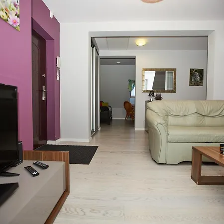 Nad Lomniczka-malachit Apartment Karpacz