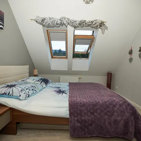 Apartament Nad łomniczką-malachit