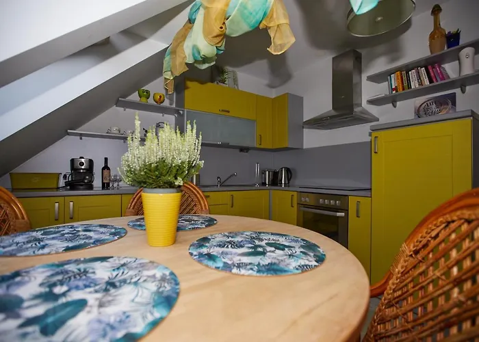 Nad Lomniczka-malachit Apartment Karpacz